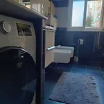 Wake'nbake With Private Parking 4*