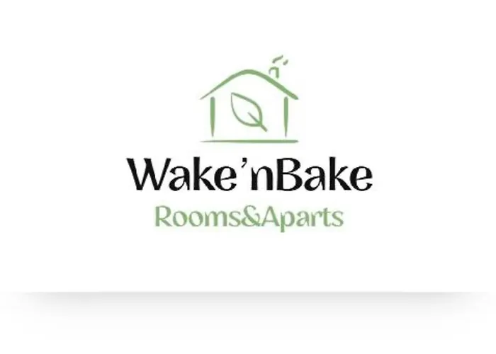 Πανσιόν Wake'nbake With Private Parking *